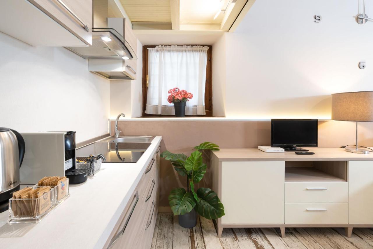 Romeo And Juliet Apartments Verona Bagian luar foto